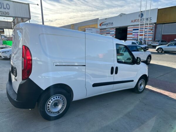 FIAT Doblo Cargo Base Maxi 1.3 Mjet 70kW Carga Aumentada - Imagen 12