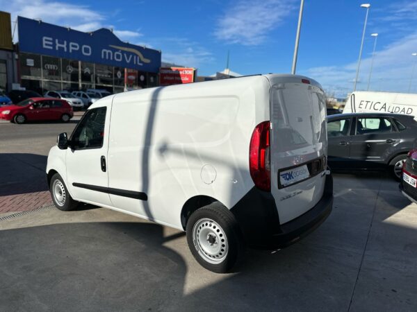 FIAT Doblo Cargo Base Maxi 1.3 Mjet 70kW Carga Aumentada - Imagen 5