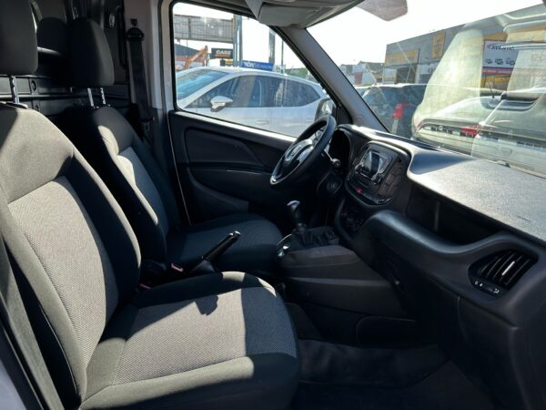 FIAT Doblo Cargo Base Maxi 1.3 Mjet 70kW Carga Aumentada - Imagen 10