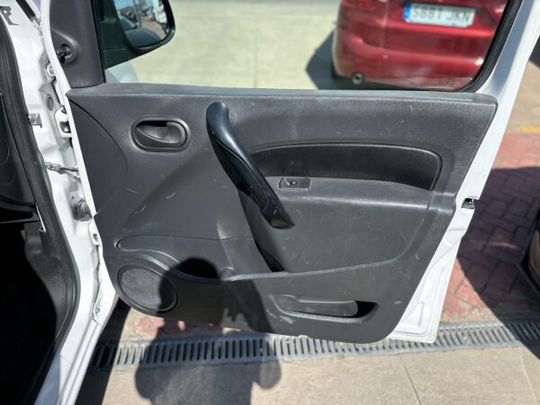 RENAULT Kangoo Furgon Profesional 2014 dCi 75 Gen5 - Imagen 11