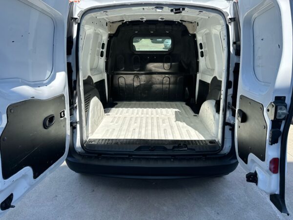 RENAULT Kangoo Furgon Profesional 2014 dCi 75 Gen5 - Imagen 9