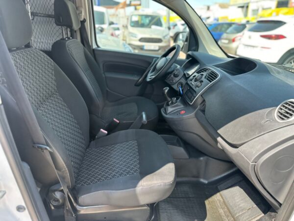 RENAULT Kangoo Furgón Combi Profesional  dCi 75 Gen5 - Imagen 10