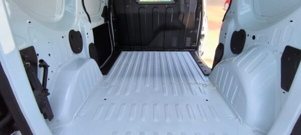 DACIA Dokker Van Essential Blue dCi 70kW 95CV - Imagen 17