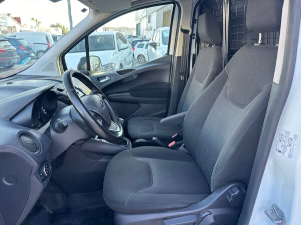 FORD Transit Courier Kombi 1.5 TDCi 56kW Ambiente - Imagen 10