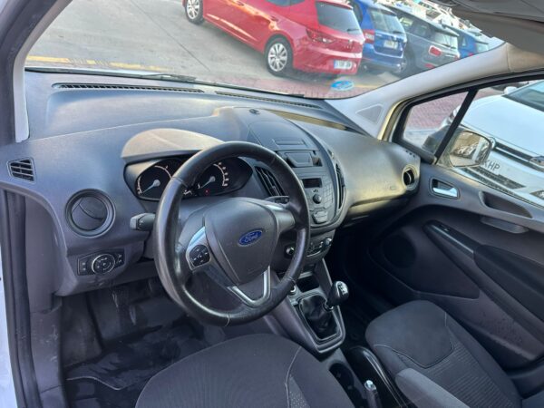FORD Transit Courier Kombi 1.5 TDCi 56kW Ambiente - Imagen 12