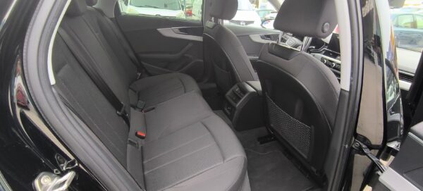 AUDI A4 Advanced 35 TDI 120kW 163CV S tronic - Imagen 14