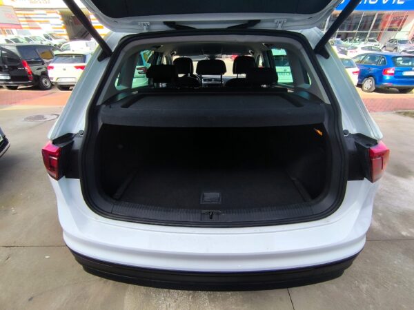 VOLKSWAGEN Tiguan Sport 2.0 TDI 110kW 150CV DSG - Imagen 13