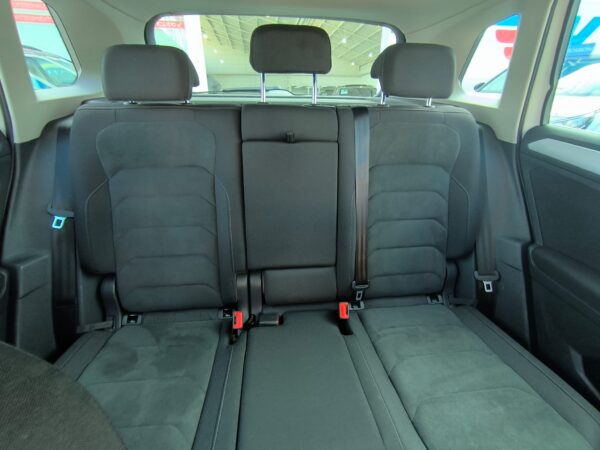 VOLKSWAGEN Tiguan Sport 2.0 TDI 110kW 150CV DSG - Imagen 12