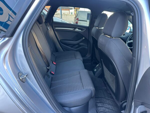 AUDI A3 S line 30 TFSI 85kW 116CV Sportback - Imagen 14