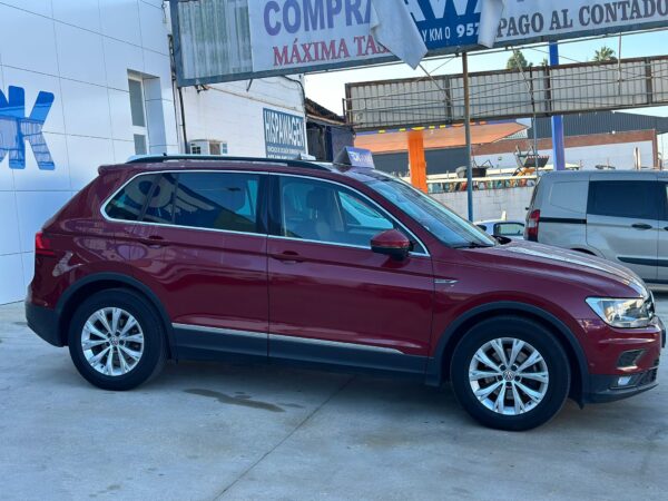 VOLKSWAGEN Tiguan Advance 2.0 TDI 110kW 150CV DSG - Imagen 10