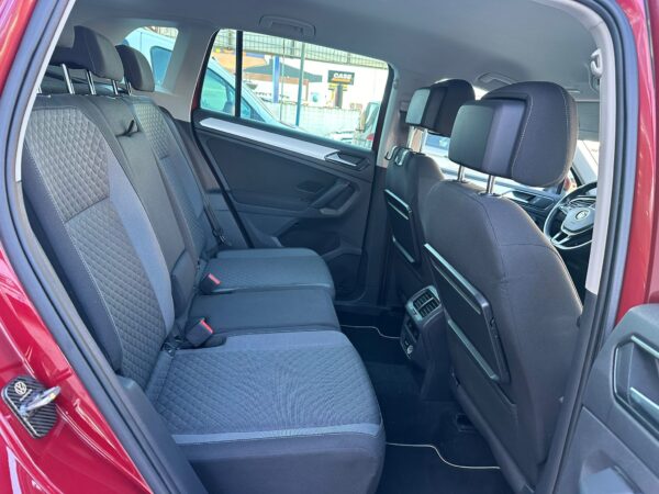 VOLKSWAGEN Tiguan Advance 2.0 TDI 110kW 150CV DSG - Imagen 3