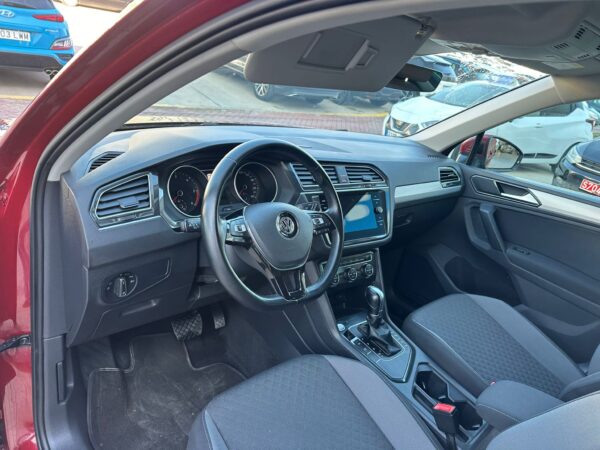 VOLKSWAGEN Tiguan Advance 2.0 TDI 110kW 150CV DSG - Imagen 11