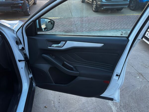 FORD Focus 1.5 Ecoblue 88kW Trend - Imagen 12