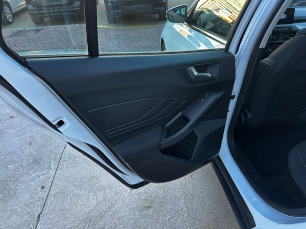 FORD Focus 1.5 Ecoblue 88kW Trend - Imagen 17