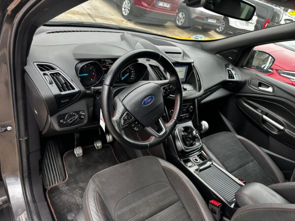 FORD Kuga 2.0 TDCi 110kW 4x2 Trend - Imagen 13