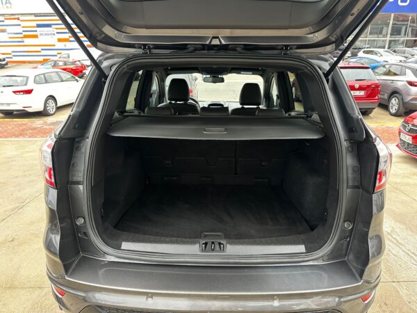 FORD Kuga 2.0 TDCi 110kW 4x2 Trend - Imagen 19