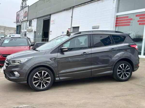 FORD Kuga 2.0 TDCi 110kW 4x2 Trend - Imagen 18