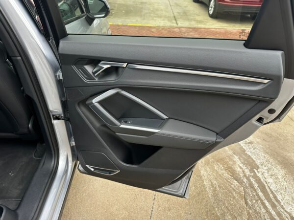 AUDI Q3 S line 35 TDI 110kW 150CV - Imagen 14