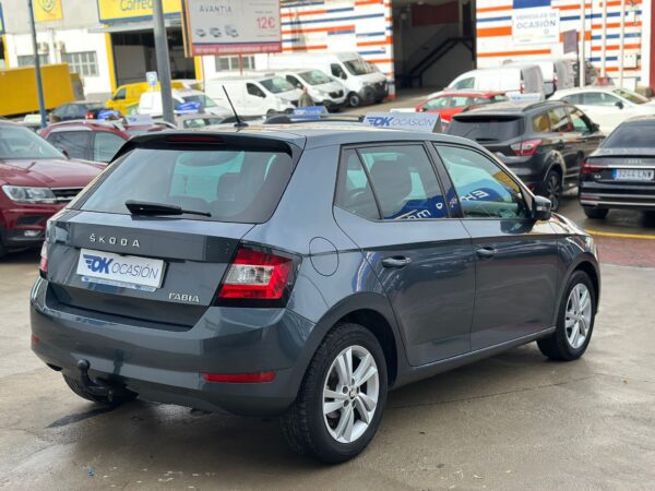 SKODA Fabia 1.0 TSI 70KW 95cv Ambition - Imagen 4