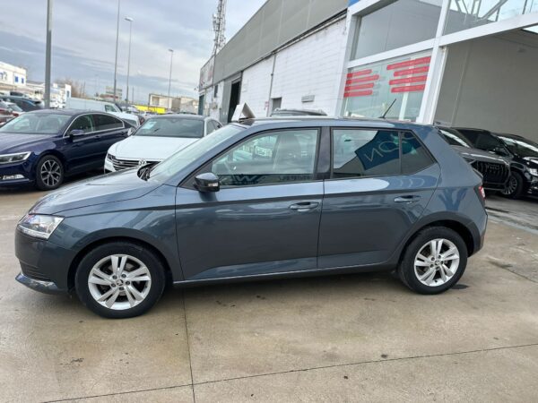 SKODA Fabia 1.0 TSI 70KW 95cv Ambition - Imagen 5