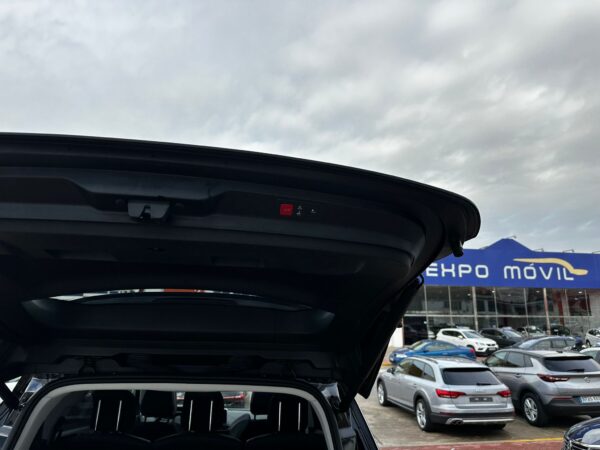 PEUGEOT 5008 1.5 BlueHDi 96kW 130CV SS Allure - Imagen 11