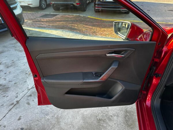 SEAT Ibiza 1.0 55kW 75CV Style - Imagen 17