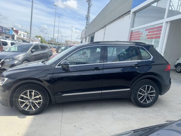 VOLKSWAGEN Tiguan Advance 1.6 TDI 85kW 115CV - Imagen 7