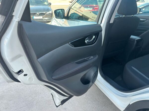 NISSAN QASHQAI dCi 85 kW 115 CV E6D DCT NCONNECTA - Imagen 15